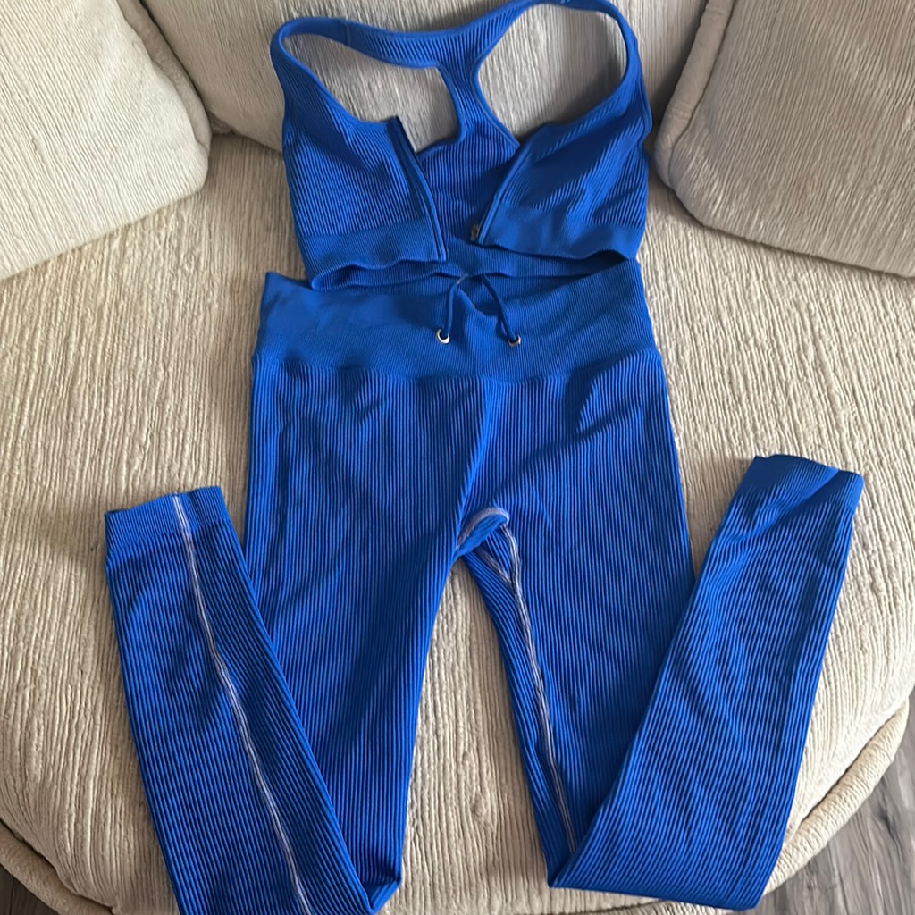 Two Piece Set !